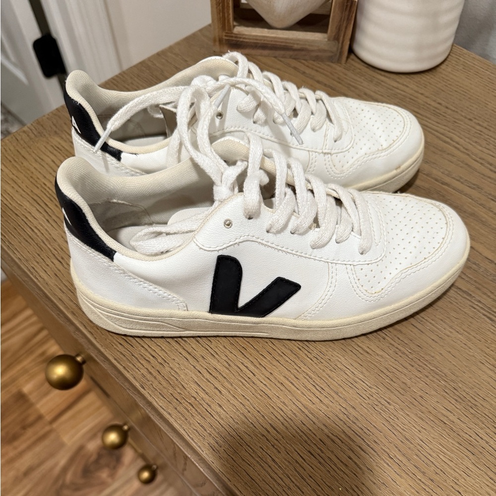 Veja White and Black Women's Sneakers
